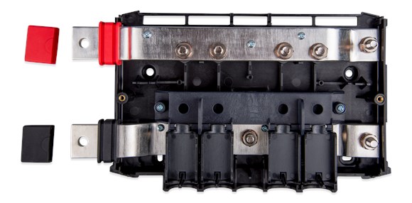 Picture of Victron Energy LYN020102000 Lynx Power In (M8)